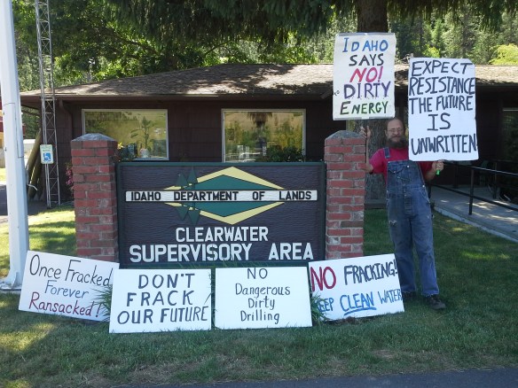Stop the Frack Attack, Idaho! in Orofino (Helen Yost photo)