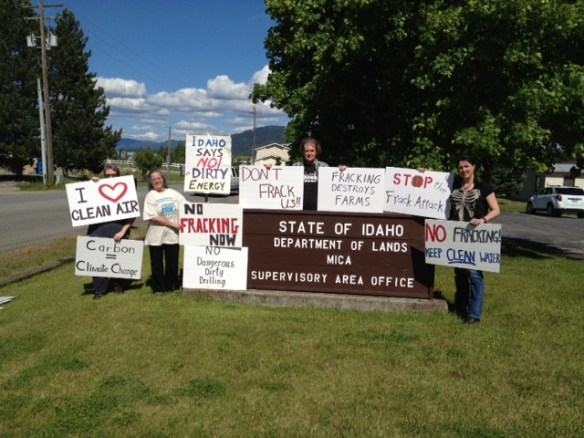 Stop the Frack Attack, Idaho! in Coeur d'Alene (Lori Batina photo)