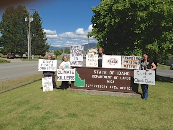 Stop the Frack Attack, Idaho! in Coeur d'Alene (Lori Batina photo)