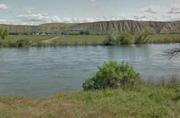 Smoke Ranch 1-20 Well View from River